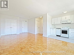 Bachelor apartment for rent in TORONTO  