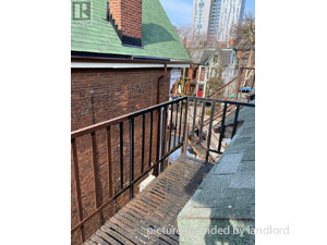 3+ Bedroom apartment for rent in TORONTO      
