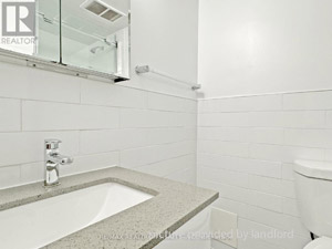Bachelor apartment for rent in TORONTO    