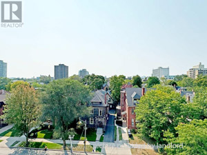 Bachelor apartment for rent in TORONTO 