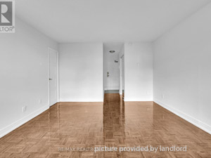 Bachelor apartment for rent in TORONTO   