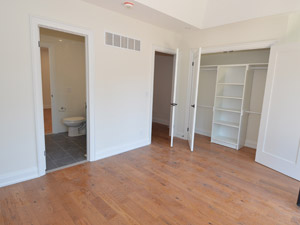 2 Bedroom apartment for rent in TORONTO 
