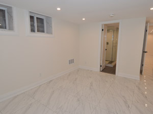 1 Bedroom apartment for rent in TORONTO 
