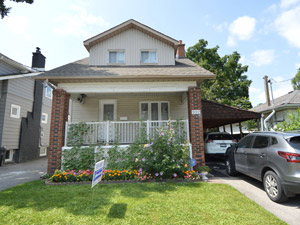 Room / Shared apartment for rent in ETOBICOKE  