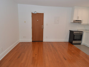Bachelor apartment for rent in TORONTO   