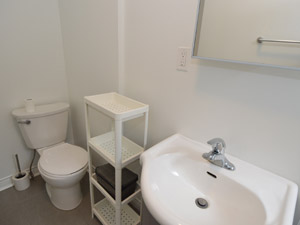 Bachelor apartment for rent in TORONTO   