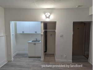 Bachelor apartment for rent in TORONTO