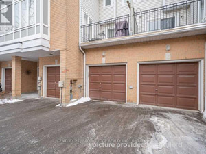 3+ Bedroom apartment for rent in Scarborough    