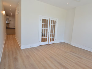 Unknown apartment for rent in TORONTO 
