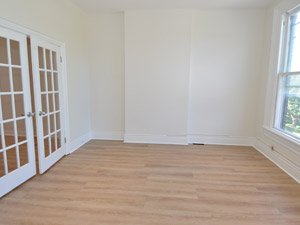 Unknown apartment for rent in TORONTO 
