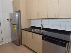 Unknown apartment for rent in TORONTO 