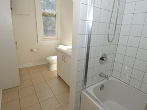 Unknown apartment for rent in TORONTO 