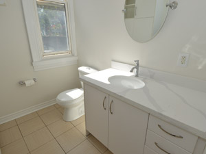 Unknown apartment for rent in TORONTO 