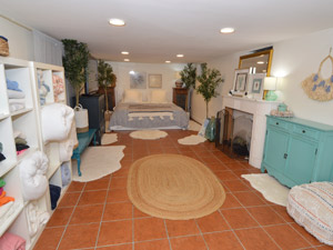 Room / Shared apartment for rent in ETOBICOKE  