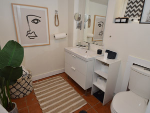Room / Shared apartment for rent in ETOBICOKE  