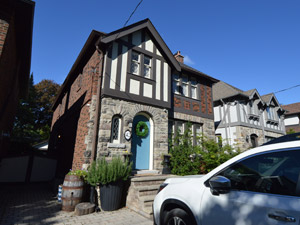 Room / Shared apartment for rent in ETOBICOKE  