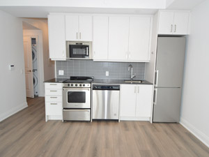 1 Bedroom apartment for rent in Vaughan    