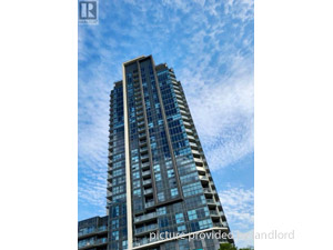 Room / Shared apartment for rent in Toronto 