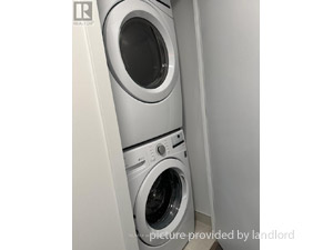 Bachelor apartment for rent in Toronto