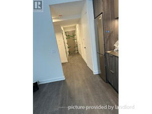 Bachelor apartment for rent in Toronto