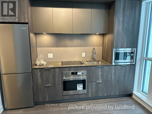 Bachelor apartment for rent in Toronto