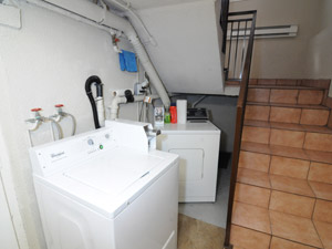 2 Bedroom apartment for rent in SCARBOROUGH 