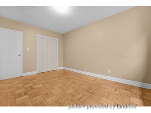 Bachelor apartment for rent in EAST YORK