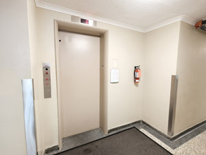 Bachelor apartment for rent in EAST YORK