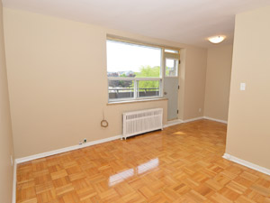 3+ Bedroom apartment for rent in SCARBOROUGH