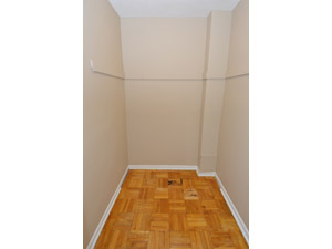 3+ Bedroom apartment for rent in SCARBOROUGH