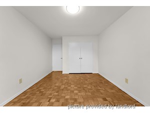 3+ Bedroom apartment for rent in Toronto