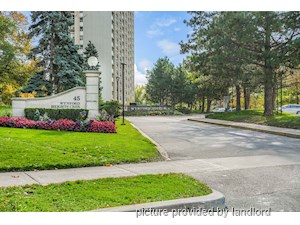 3+ Bedroom apartment for rent in NORTH YORK 