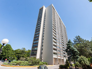 Rental High-rise 45 Wynford Heights Cres., North York, ON