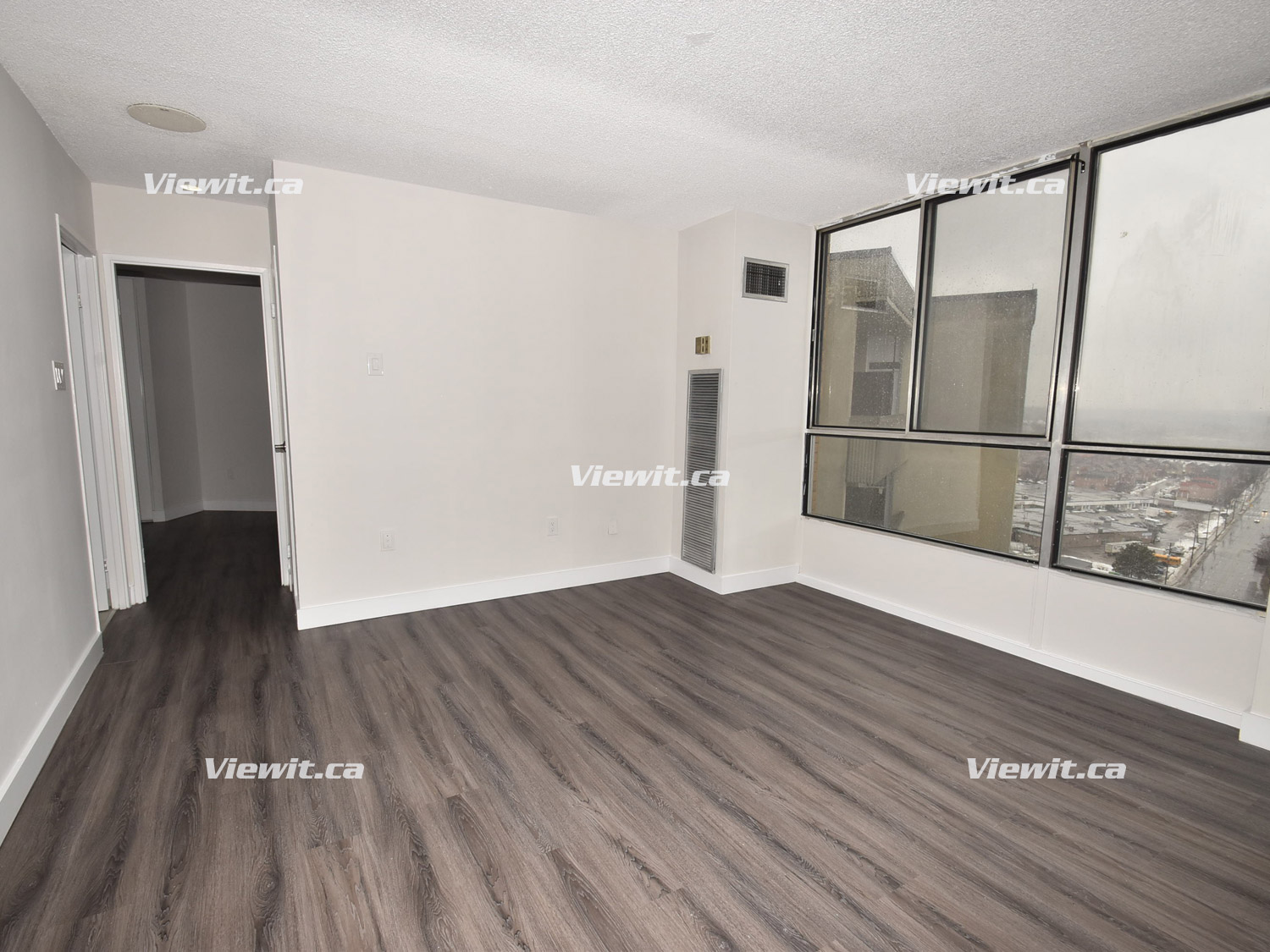 For rent 15 Martha Eaton Way North York, 1 bdrm Viewit 2692