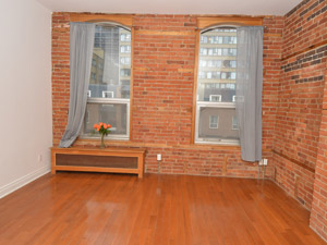 1 Bedroom apartment for rent in TORONTO 