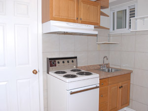Bachelor apartment for rent in NORTH YORK