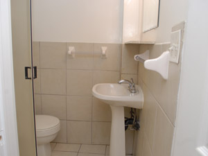 Bachelor apartment for rent in NORTH YORK