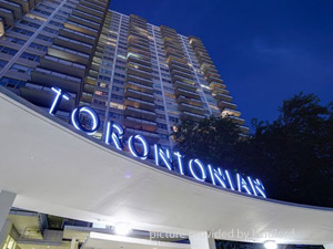 Rental High-rise 45 Dunfield Ave, Toronto, ON