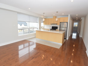 2 Bedroom apartment for rent in TORONTO 