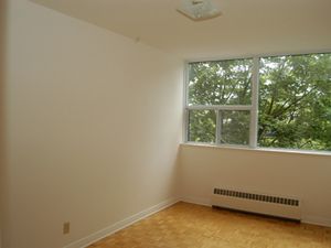 Bachelor apartment for rent in OTTAWA