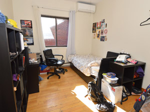 3+ Bedroom apartment for rent in TORONTO