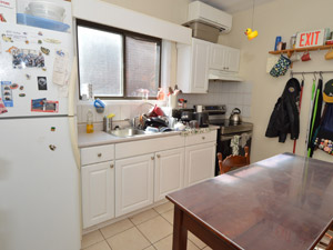 3+ Bedroom apartment for rent in TORONTO