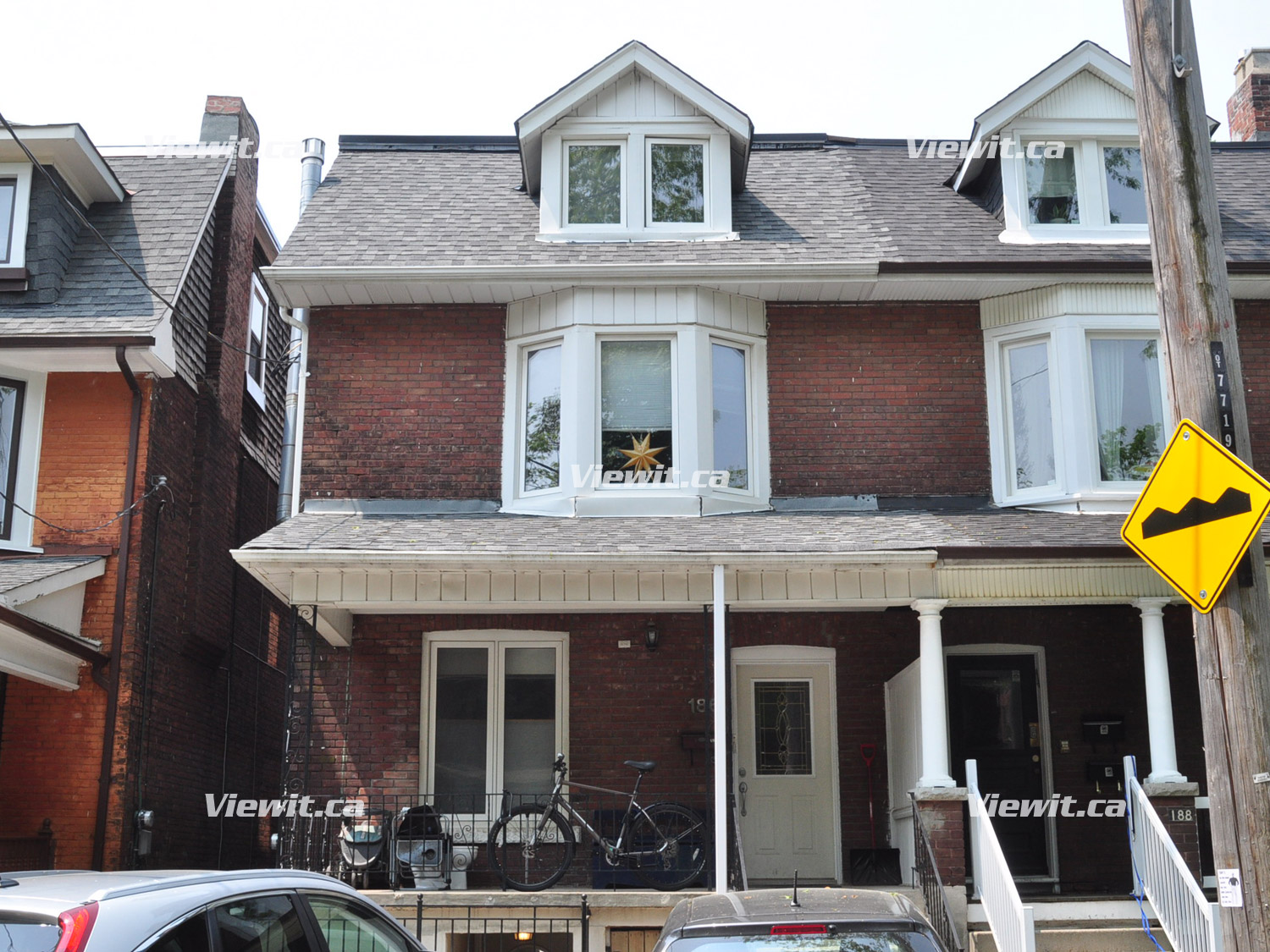 For rent BathurstBloor Toronto, 2 bdrm Viewit 33528