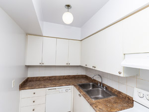 2 Bedroom apartment for rent in Etobicoke