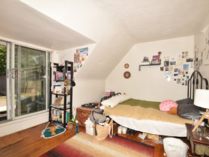 3+ Bedroom apartment for rent in Toronto