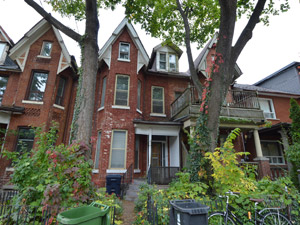 3+ Bedroom apartment for rent in TORONTO