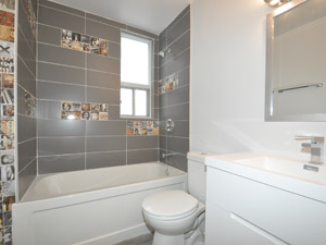 3+ Bedroom apartment for rent in TORONTO 