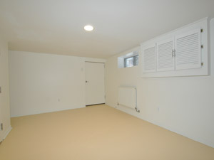 3+ Bedroom apartment for rent in TORONTO 