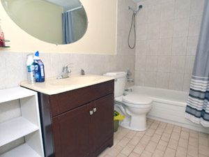 2 Bedroom apartment for rent in TORONTO