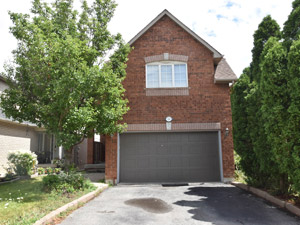 Bachelor apartment for rent in MISSISSAUGA 
